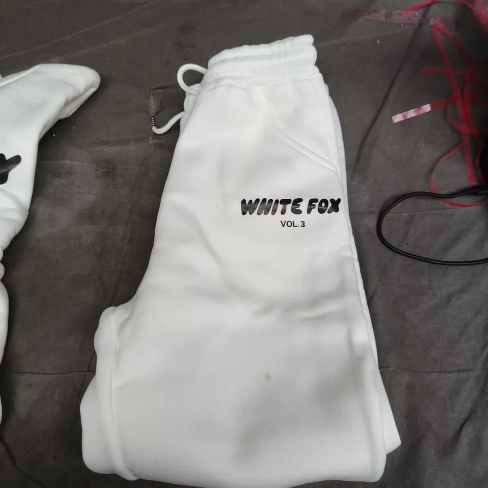 WHITE FOX VOL. 3 HOODIE & JOGGING BOTTOMS - SIZE 12-14