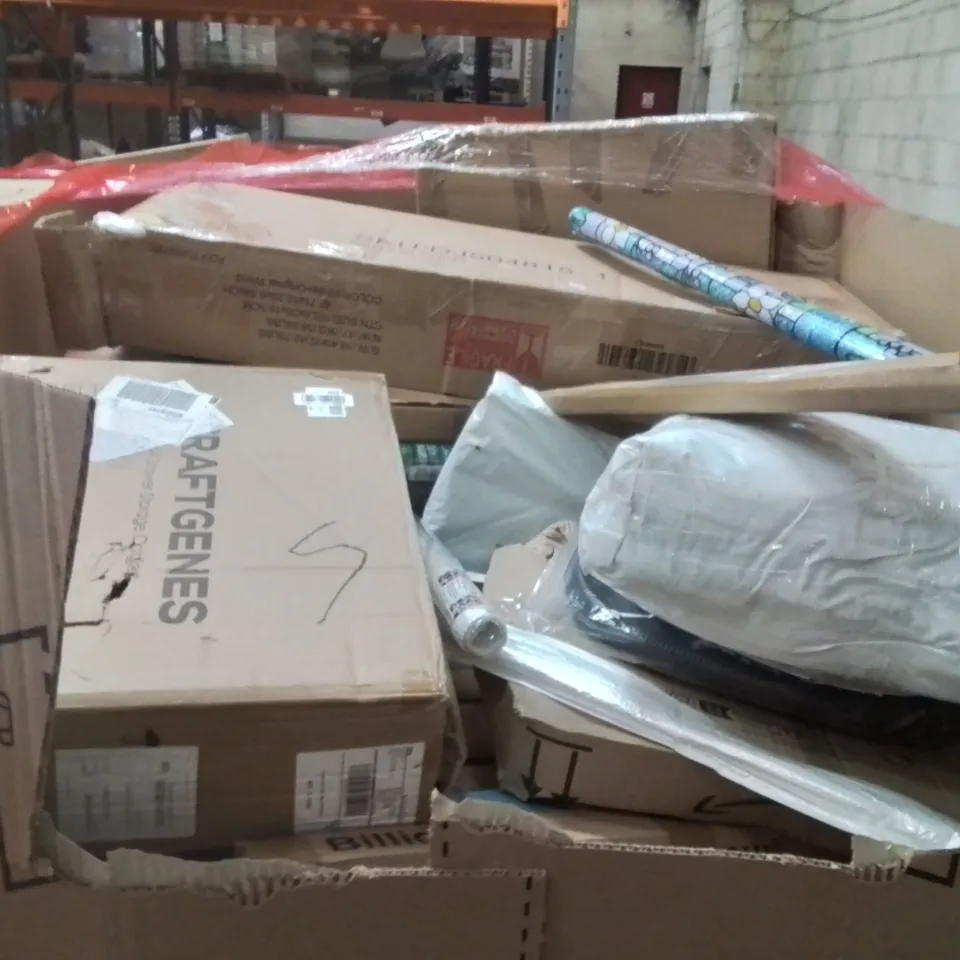 PALLET OF ASSORTED HOUSEHOLD GOODS AND PRODUCTS TO INCLUDE;PULL UP BAR,WINDOW WIPERS 