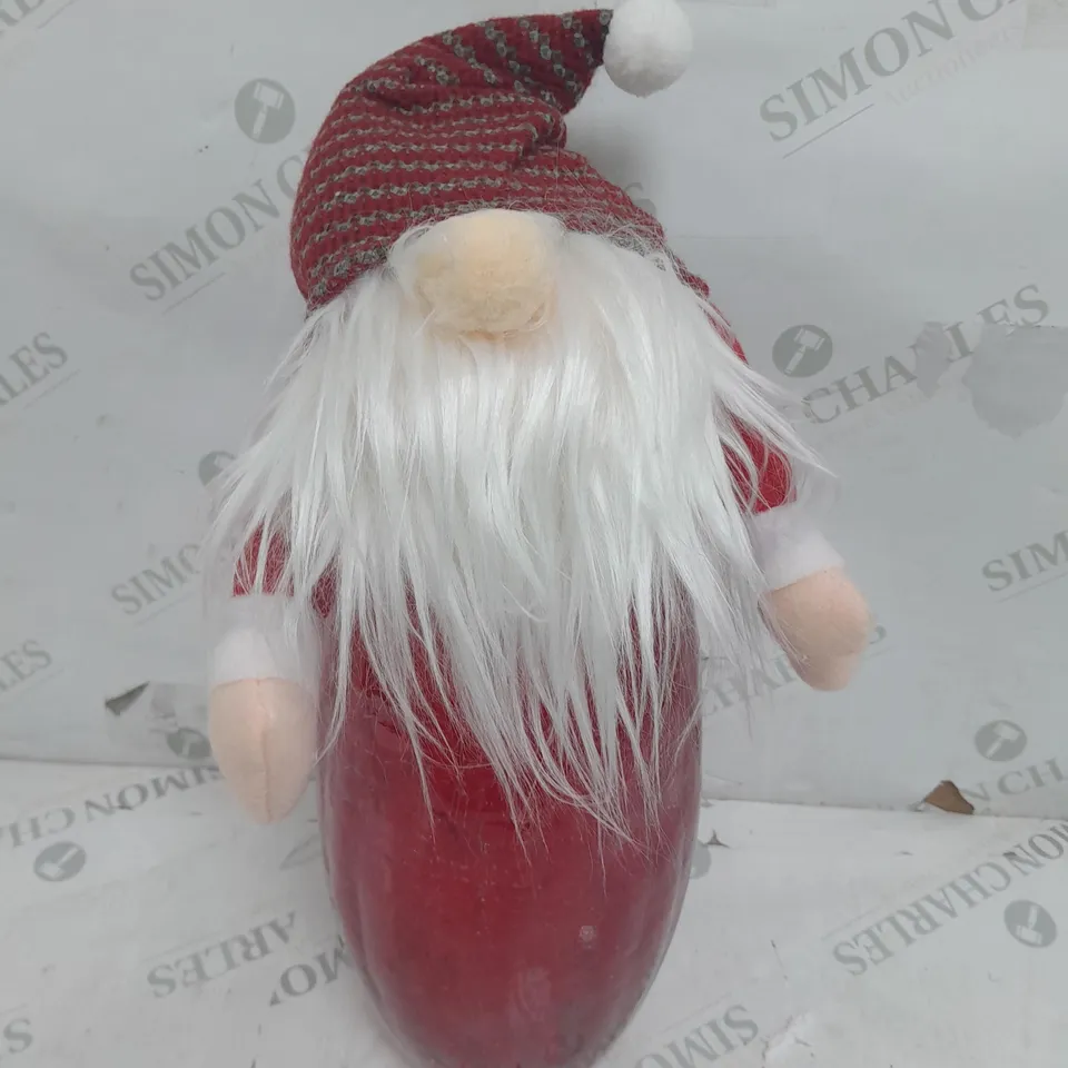 FESTIVE CHRISTMAS CHARACTER DECORATION