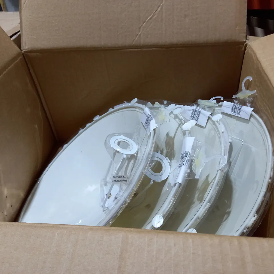 PALLET OF ASSORTED LIGHTING PIECES AND CROCKERY TO INCLUDE SHADES, LAMP BASES, PLATES, AND MUGS 