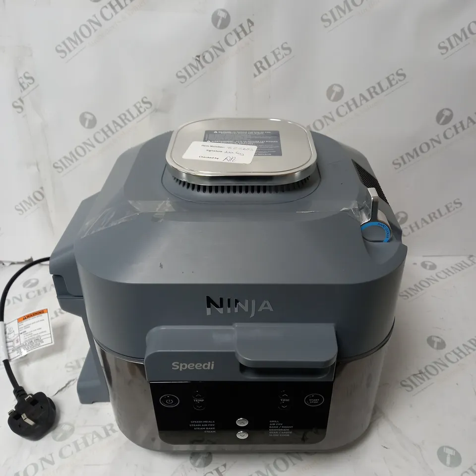 BOXED NINJA SPEEDI 10-IN-1 5.7L RAPID-COOKER & AIR FRYER ON400UK