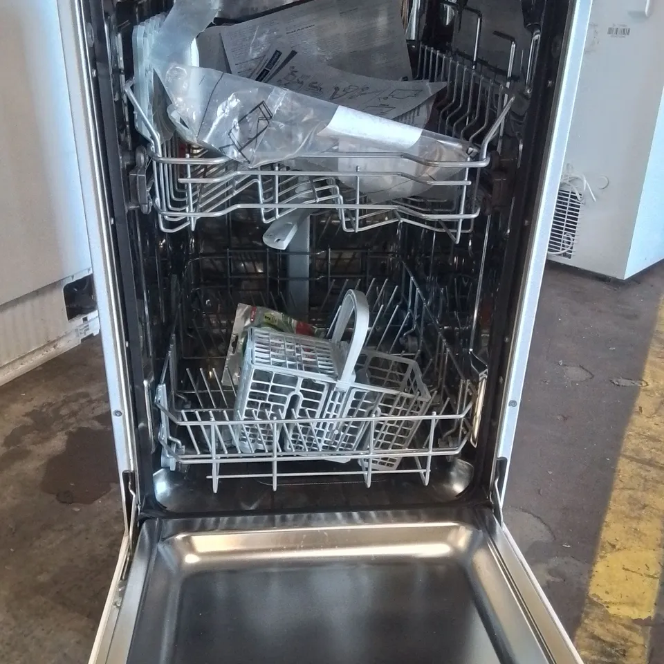 HOTPOINT HF9E1B19UK 45CM SLIMLINE DISHWASHER WHITE 9 PLACE SETTING F RATED