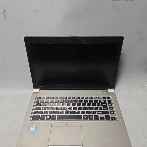 TOSHIBA TECRA Z40-C LAPTOP 