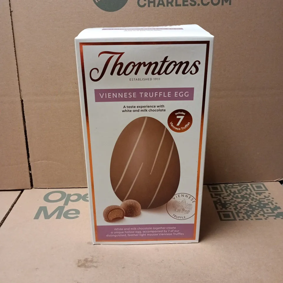 THORNTONS VIENNESE TRUFFLE EGG (INCLUDEES 7 TRUFFLES) 235G BOXED