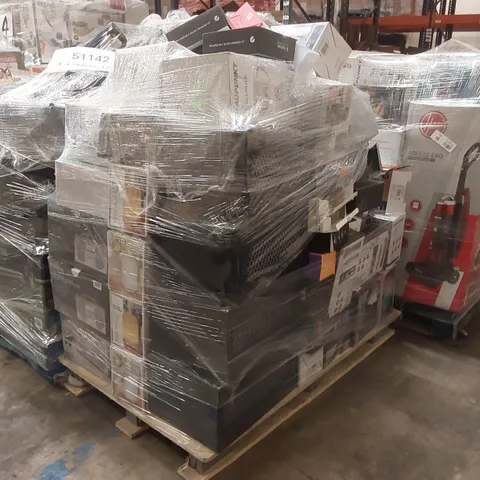 PALLET CONTAINING A LARGE ASSORTMENT OF UNCHECKED ELECTRICAL PRODUCTS INCLUDING: DAB DIGITAL/FM RADIOS, GROOMING KITS, GLASS JUG BLENDER, LIGHTS, GAMING HEADSET, SMART WATCH ECT