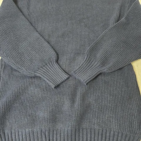& MAISIE TURTLE NECK LONG SLEEVE KNITTED JUMPER, NAVY - SIZE S/M
