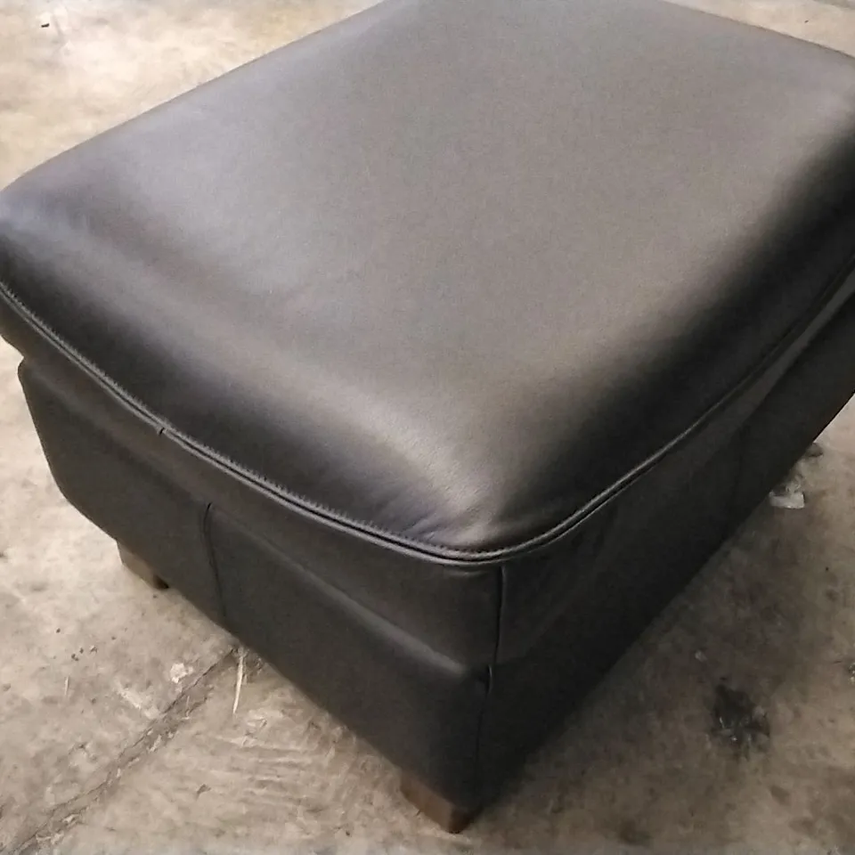 QUALITY BRITISH DESIGNED & MANUFACTURED G PLAN JACKSON FOOTSTOOL CAPRI BLACK LEATHER
