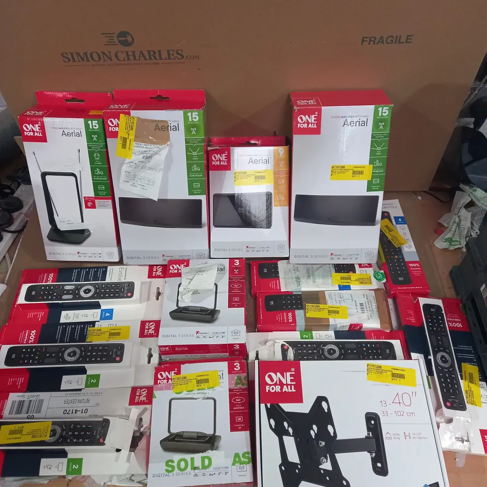 LOT OF APPROX 15 ASSORTED ONE-FOR-ALL ITEMS TO INCLUDE AERIALS, REMOTES AND TV WALL MOUNT
