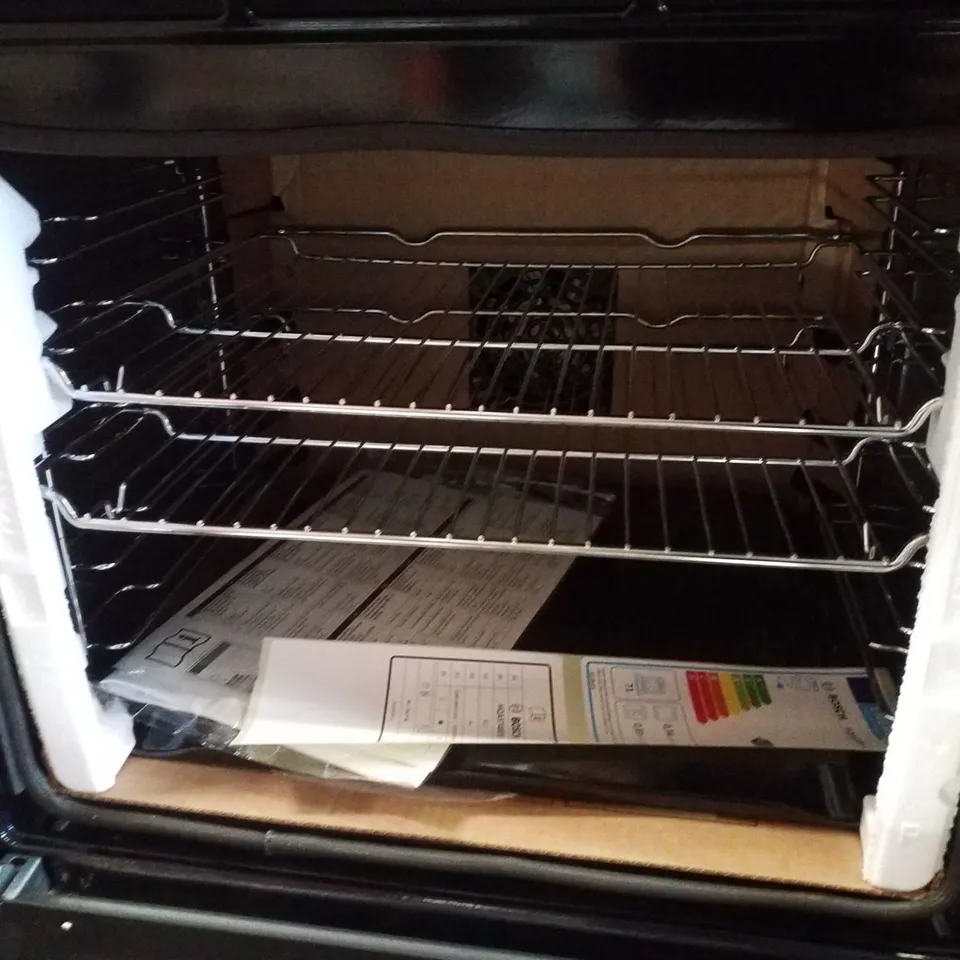 BOSCH HQA574BB3B SERIES 4 BUILT IN ADDED STEAM PYROLYTIC SINGLE OVEN IN BLACK