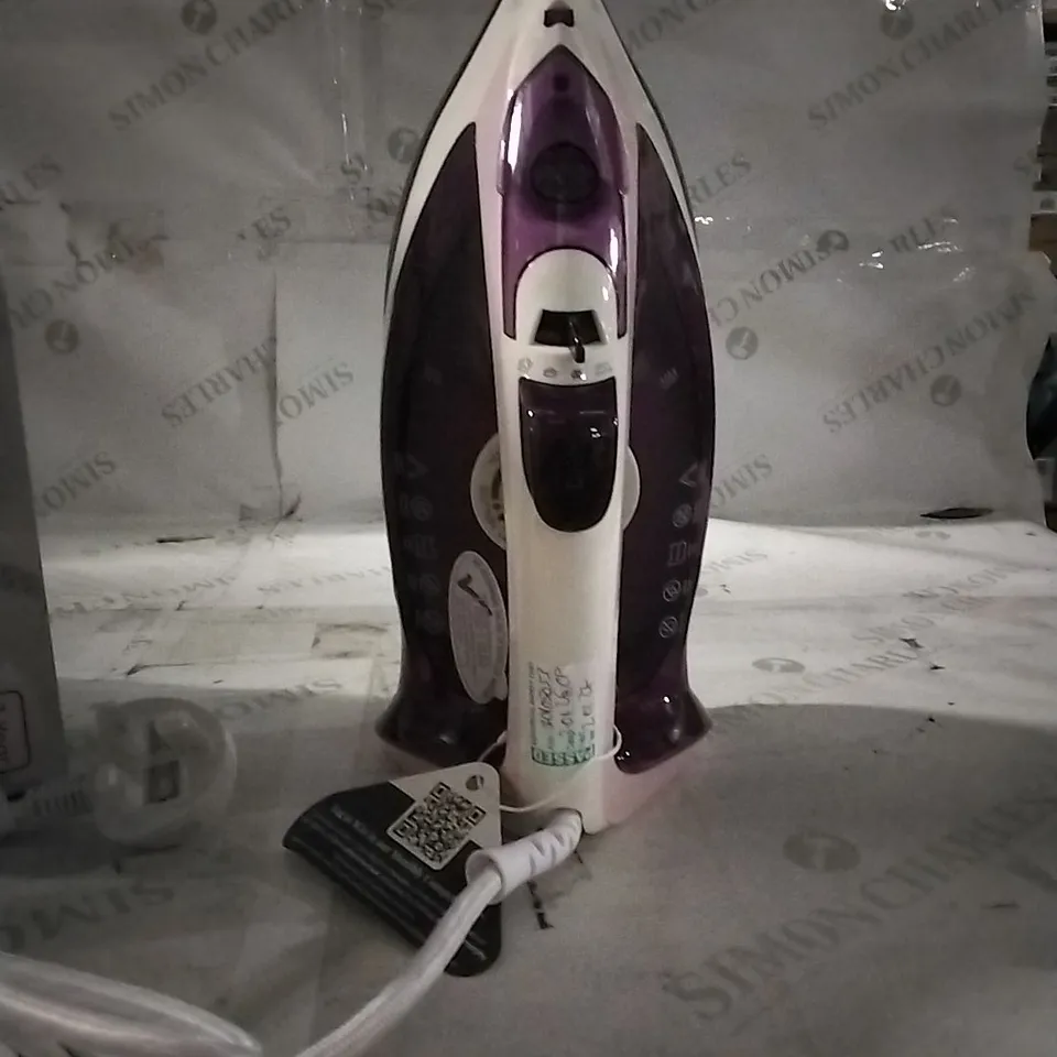 BOXED MORPHY RICHARDS STEAM FLOW 2400W TURBO IRON 