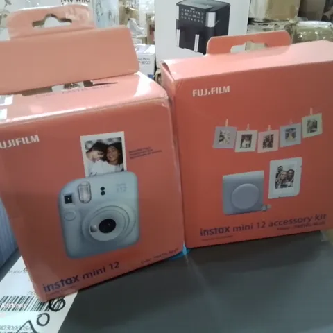 FUJIFILM INSTAX MINI 12 INSTANT CAMERA KIT INC CASE, PHOTO ALBUM, HANGING CARDS & PEGS WITH ACCESSORY KIT