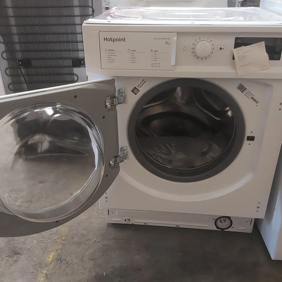 HOTPOINT HOT-BIWMHG91485UK BUILT-IN 9KG 1400RPM WASHING MACHINE WITH ANTI STAIN