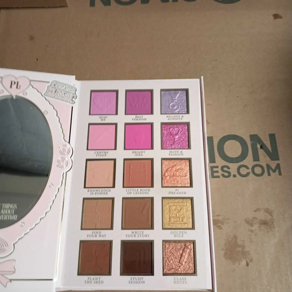 P LOUISE MINI ME MAKEUP GIFT SET – 16‑PAN EYESHADOW PALETTE + 9‑HEART BLUSH PALETTE