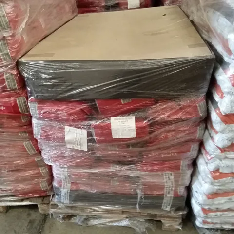 PALLET TO CONTAIN A LARGE QUANTITY OF INSTANT LIGHT LUMPWOOD CHARCOAL