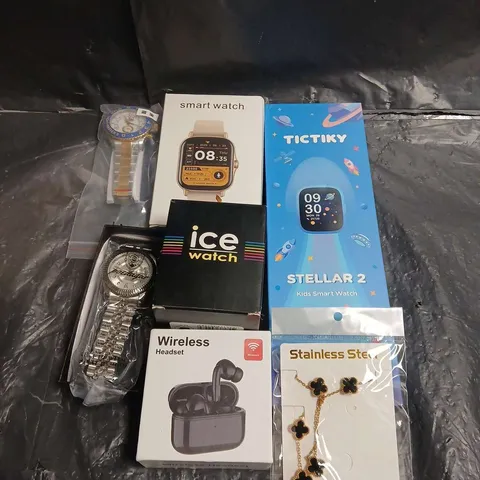 TOTE OF APPROX 15 ASSORTED ITESM TO INCLUDE WATCHES, JEWELLERY 