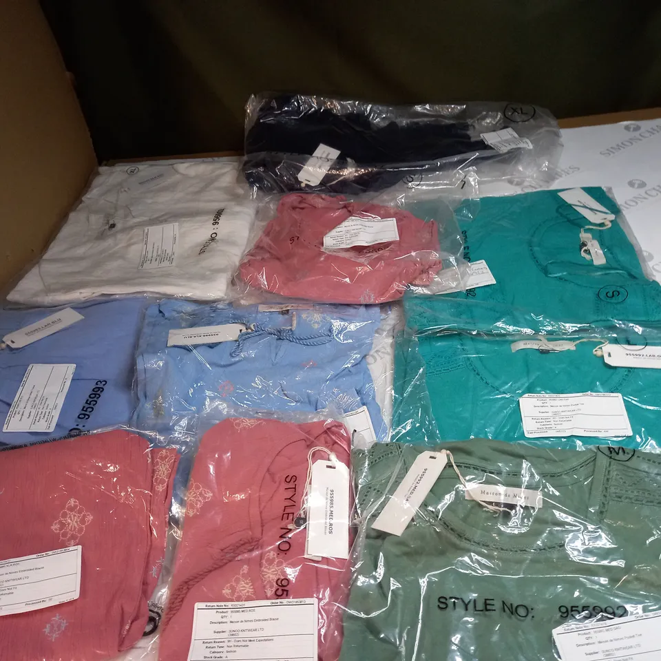 BAG OF APPROX 10 ASSORTED CLOTHING ITEMS TO INCLUDE - MAISON DE NIMES - EMELIA