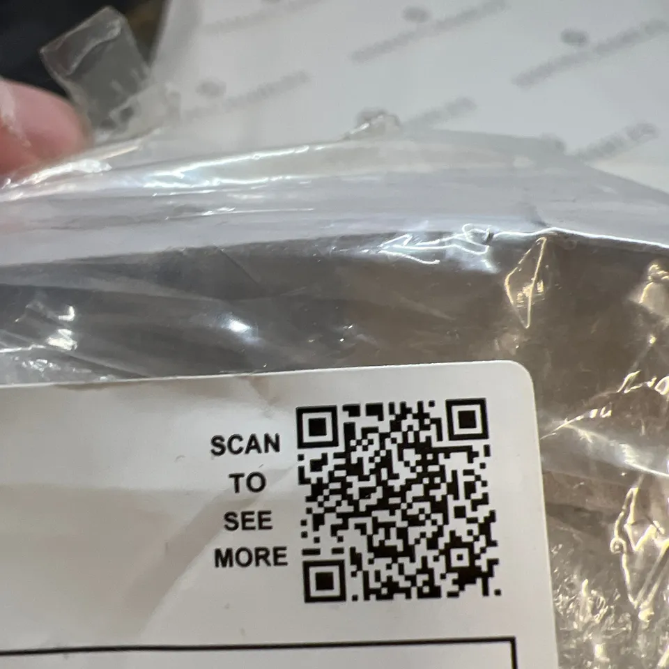 CHARLES & KEITH CHARLOT CANVAS CROSS-BODY BAG IN BLACK SIZE S