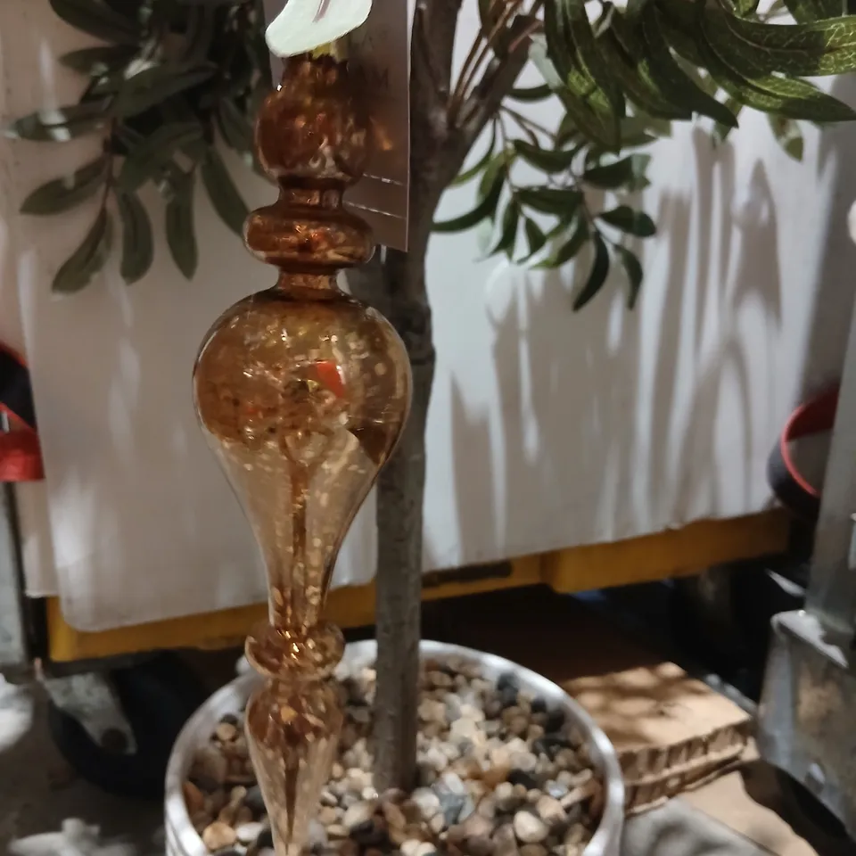 TWO BRAND NEW GISELA GRAHAM LONDON GLASS HANGING ORNAMENT – COPPER/GOLD FINIAL