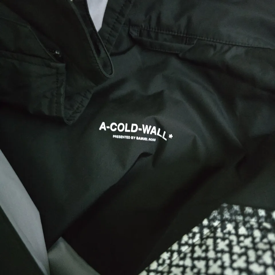 A-COLD-WALL* BLACK HOODED JACKET – PRINTED PANEL DESIGN