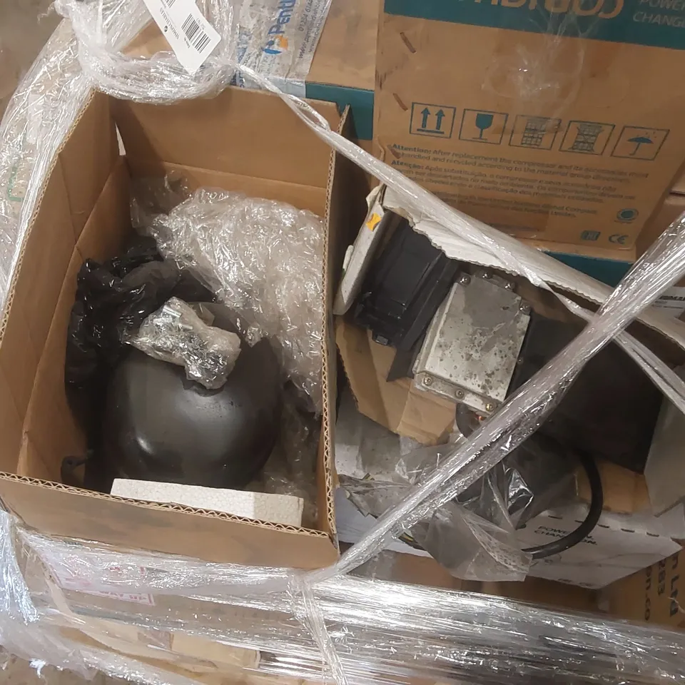 PALLET CONTAINING A VERY LARGE QUANTITY OF EMBRACO COMPRESSORS ECT