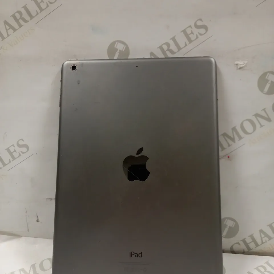 APPLE A1474 IPAD AIR 
