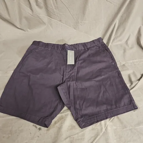 FRENCH CONNECTION SHORTS IN NAVY SIZE XXL