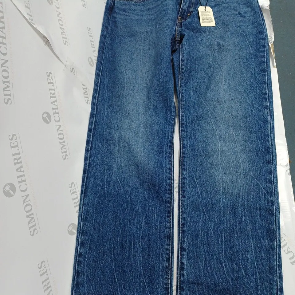 LEVI'S MIDDY STRAIGHT DENIM JEANS - 30W 33L