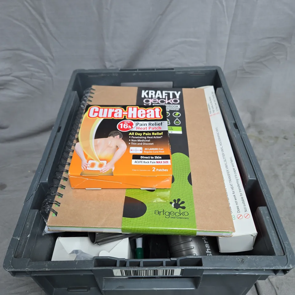 APPROXIMATELY 15 ASSORTED HOUSEHOLD ITEMS TO INCLUDE A4 PAD, CURA HEAT, SMART NIGHT LIGHT, SHARK VACUUM ATTACHMENT ETC