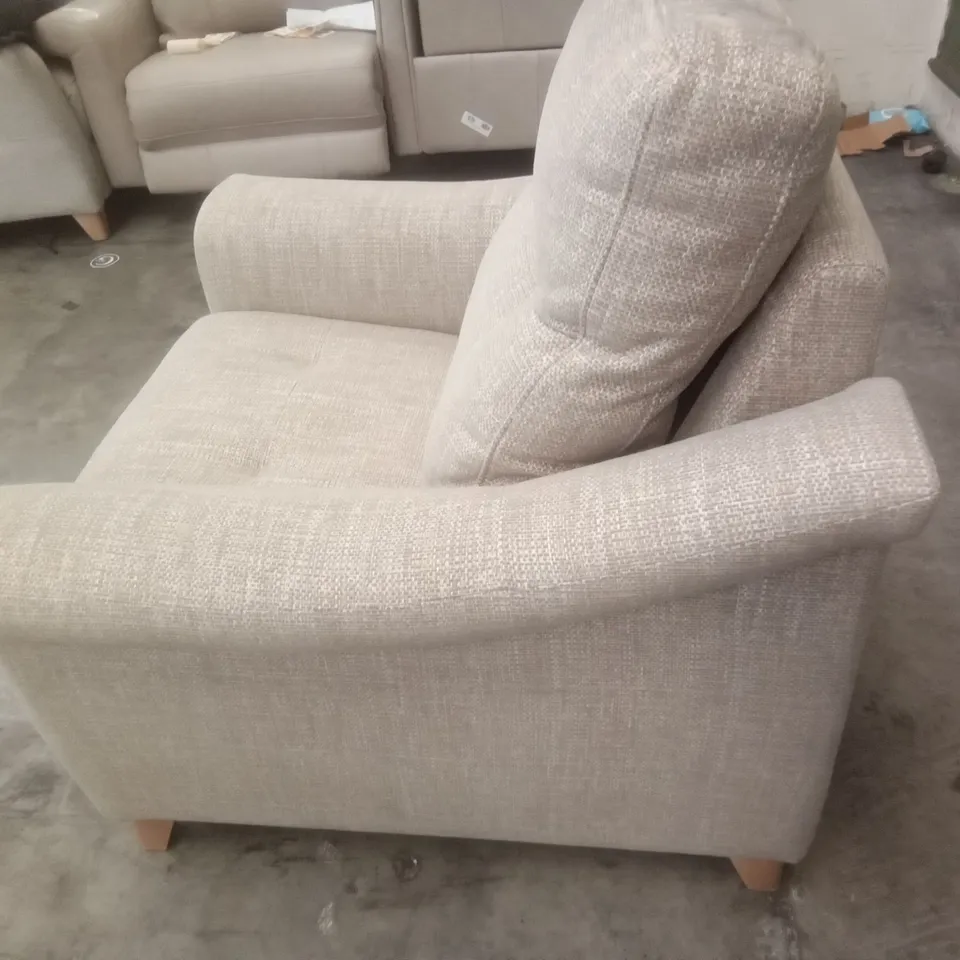 DESIGNER G PLAN MADE RILEY ELECTRIC RECLINER CHAIR - SEA SPRAY FABRIC 