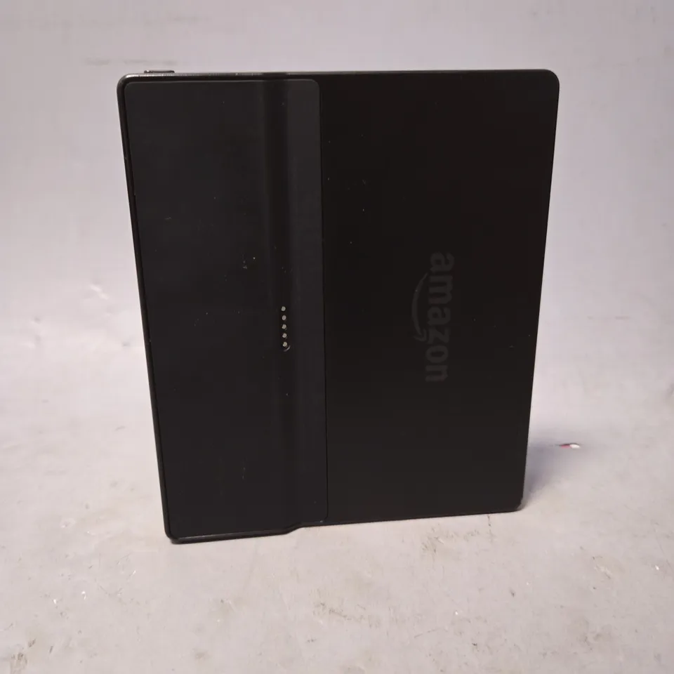 AMAZON KINDLE E-READER