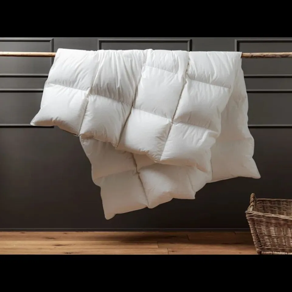 BOXED DIE ZUDECKE 100% CANADIAN GOOSE DOWN 13.5 TOG DOUBLE DUVET