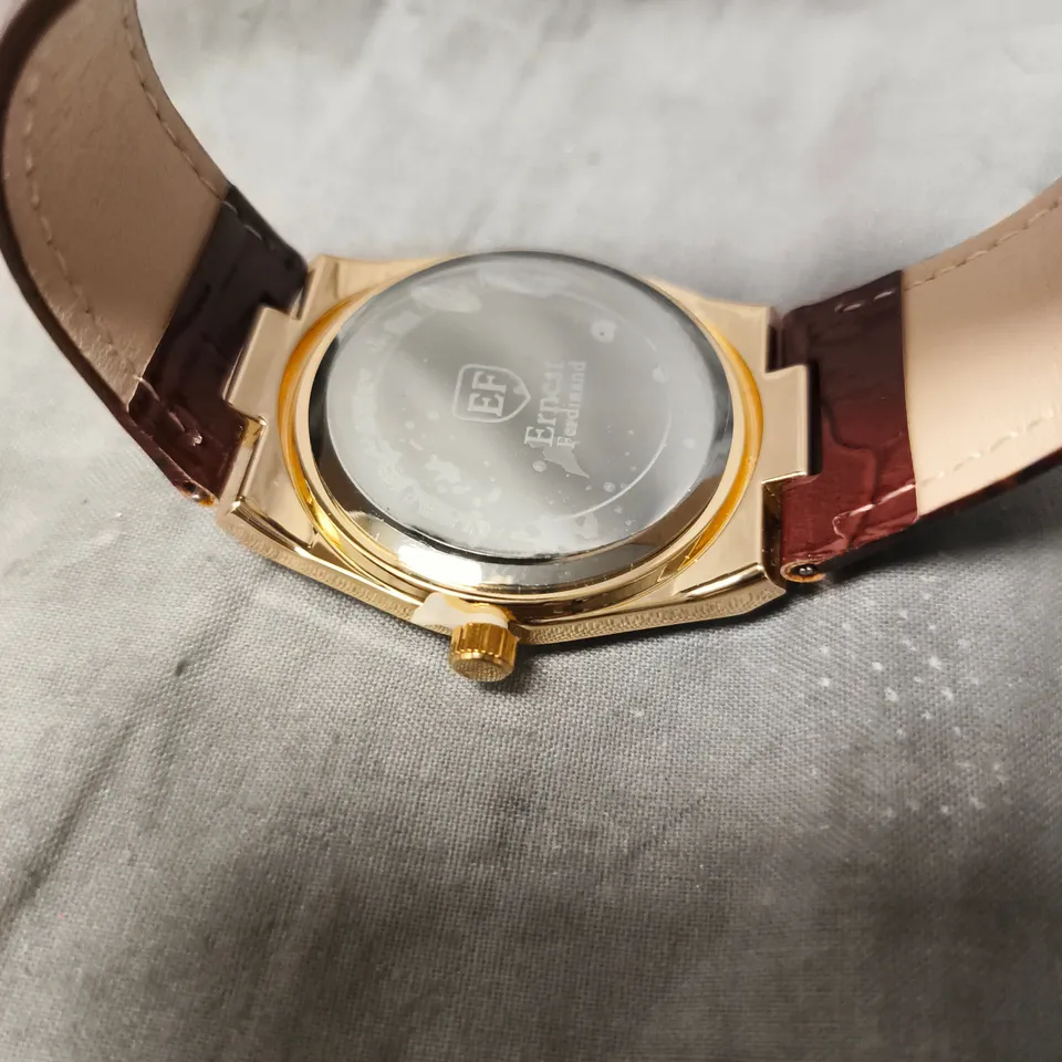 MENS FRANK SCHMIDT WATCH – TEXTURED DIAL WITH DATE – LEATHER STRAP- MODEL: FSL AMBASSADOR – 3ATM WATER RESISTANT - GOLD COLOUR