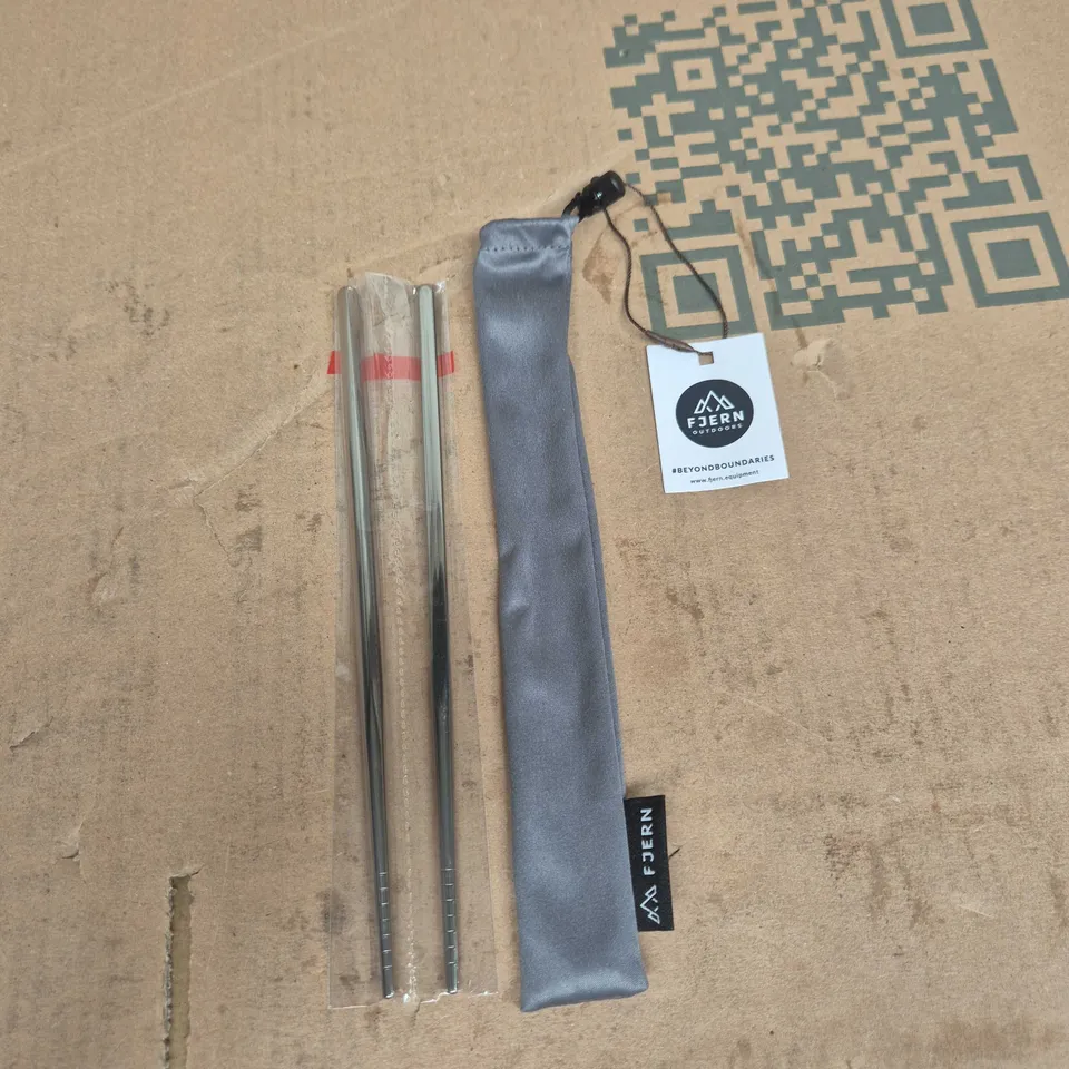 FJERN OUTDOORS TITANIUM CHOPSTICKS WITH CARRY BAG – CAMPING GEAR