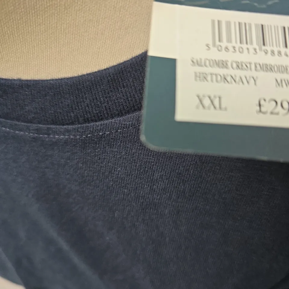 CREW CLOTHING COMPANY NAVY T-SHIRT WITH CREST LOGO – XXL