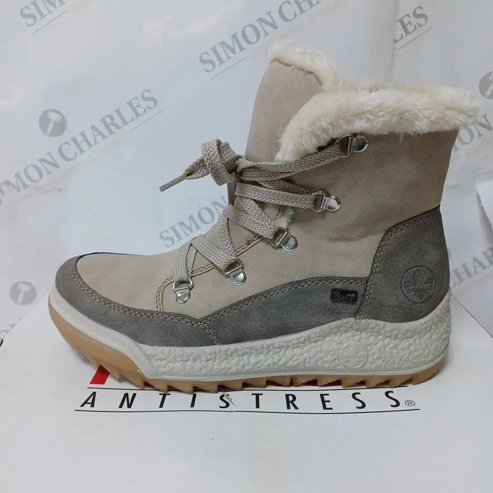 BOXED RIEKER ANTISTRESS WARM HIKING BOOTS, CREAM - SIZE 5