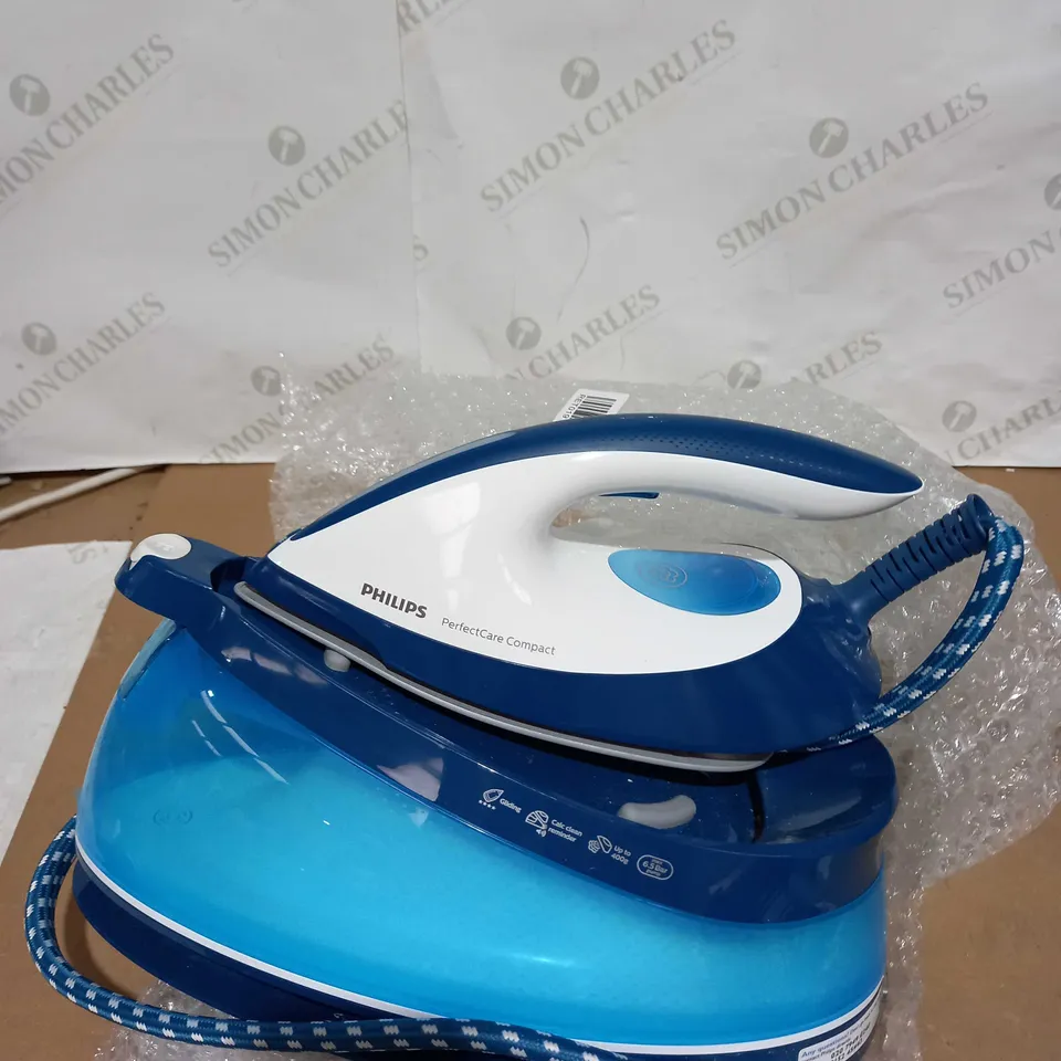 PHILIPS PERFECT CARE COMPACT STEAM IRON 