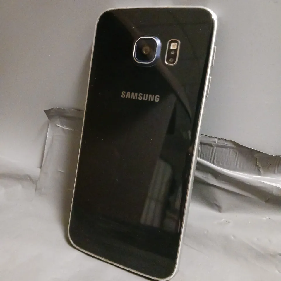 SAMSUNG GALAXY S6 EDGE SMARTPHONE