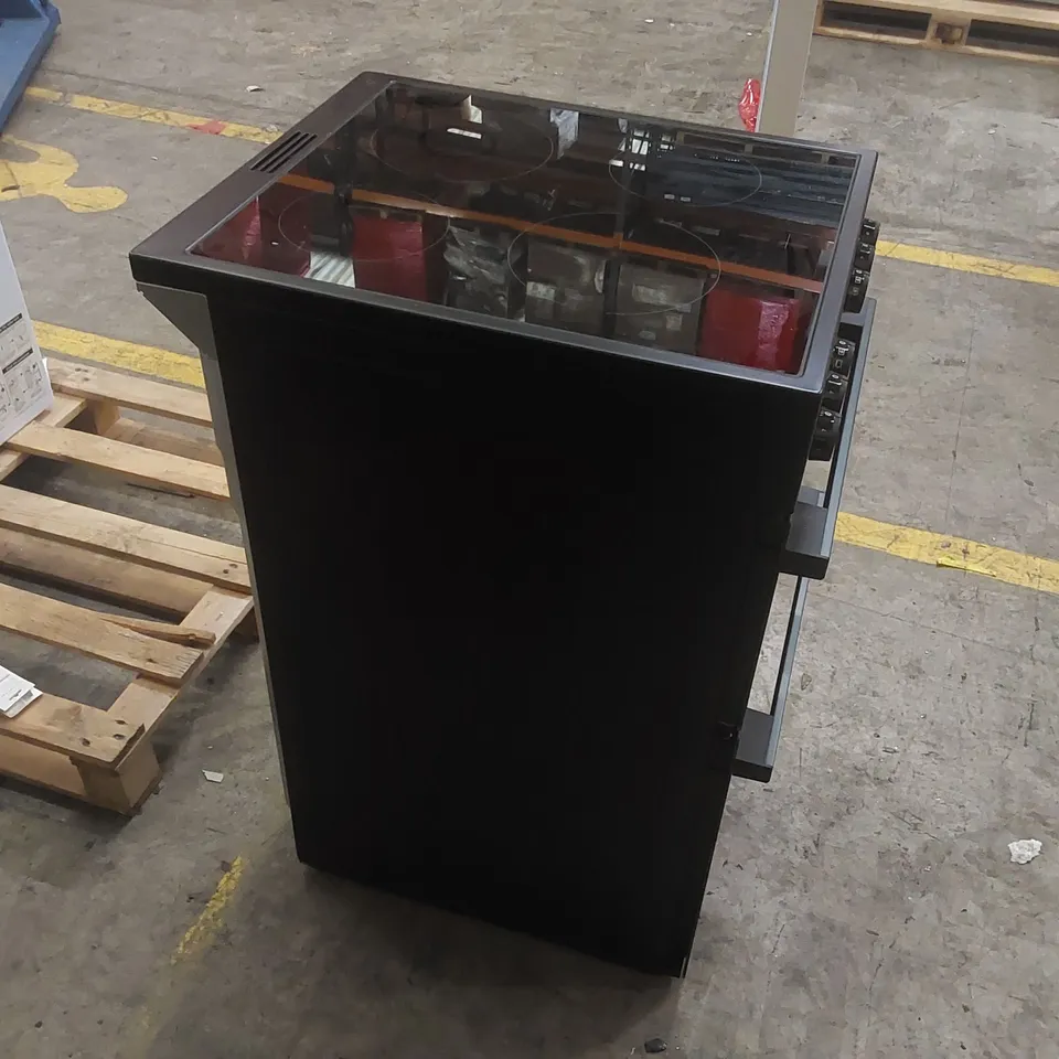 HISENSE HDCEC5C10B FREESTANDING CERAMIC ELECTRIC COOKER WITH DOUBLE OVEN 69/43 LITRES