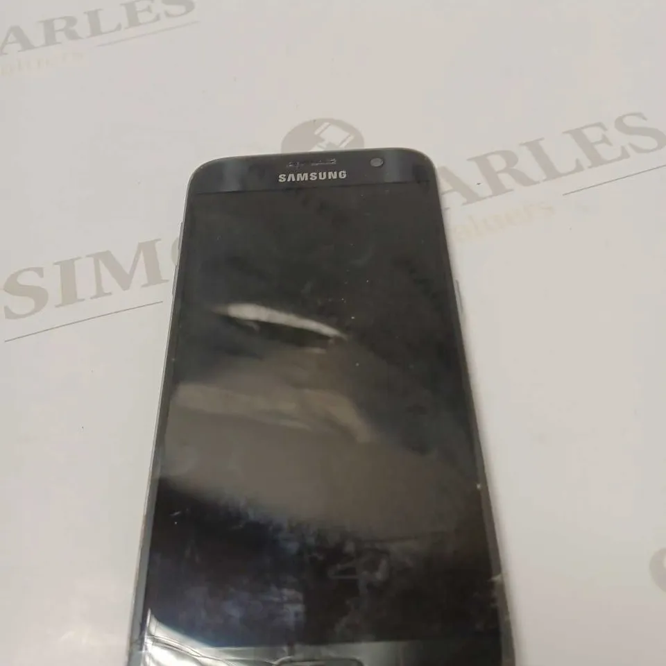 SAMSUNG SM-G930F 32GB PHONE