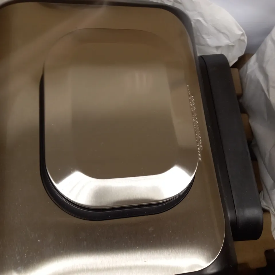 NINJA HEALTH GRILL & AIR FRYER (AG651UK)