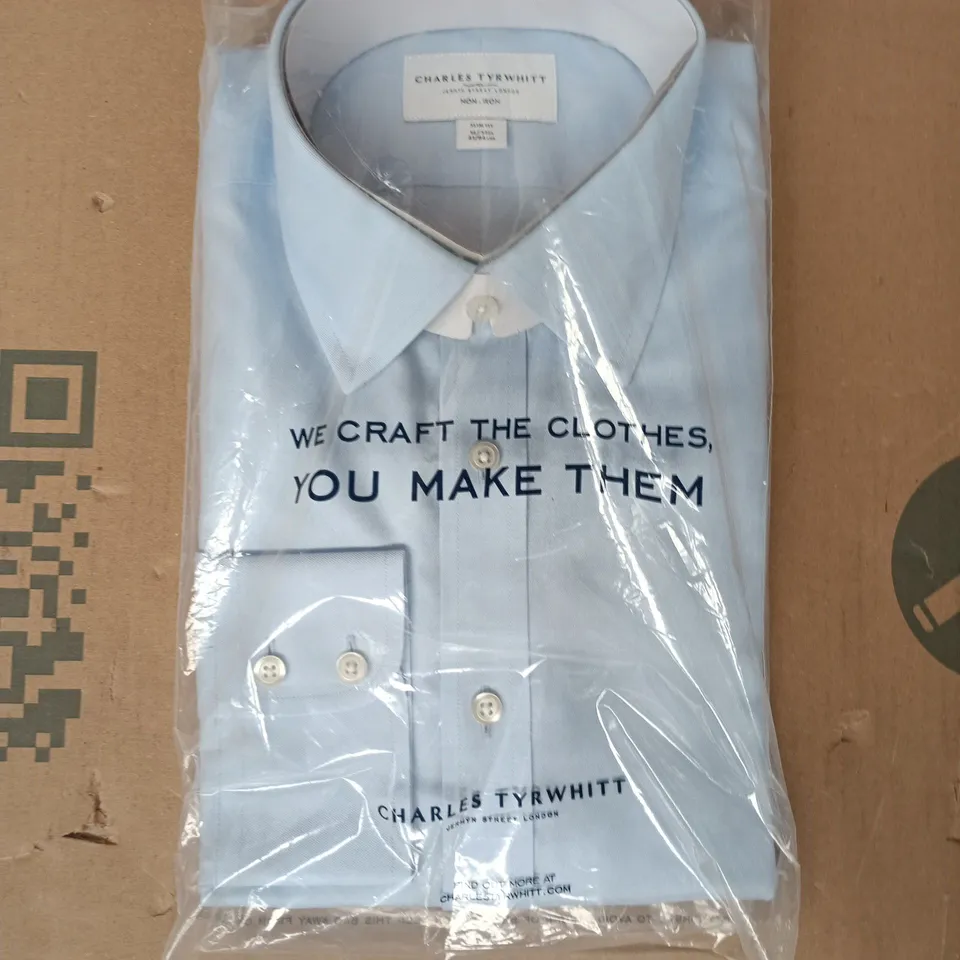 BAGGED CHARLES TYRWHITT SLIM FIT SHIRT IN BLUE SIZE 16/33"