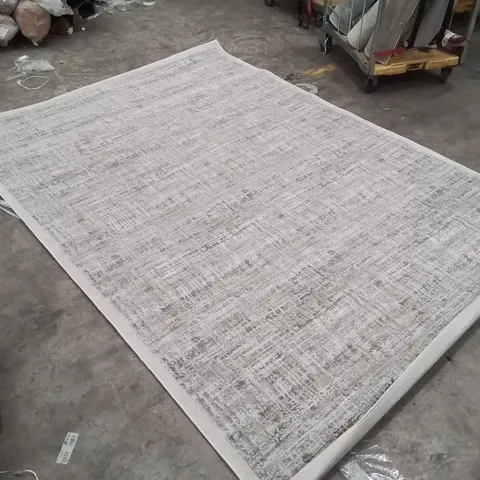 QUALITY DESIGNER AREA RUG - APPROXIMATELY 289X199CM