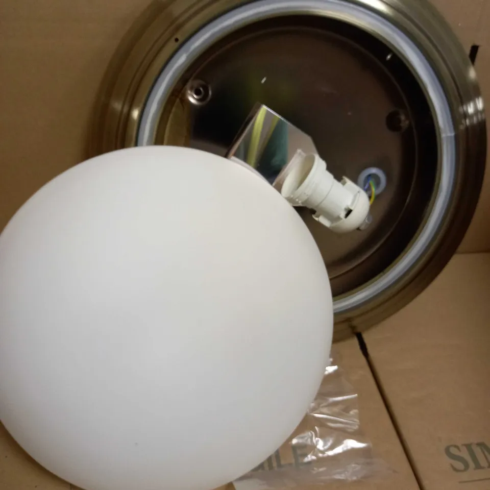 DAR LIGHTING GROUP BARCLAY 1LT FLUSH SMALL