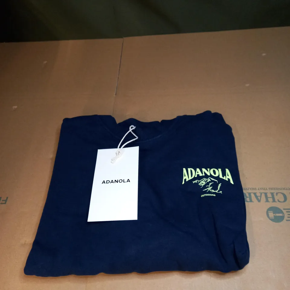 ADANOLA OVERSIZED SWEATSHIRT SIZE M