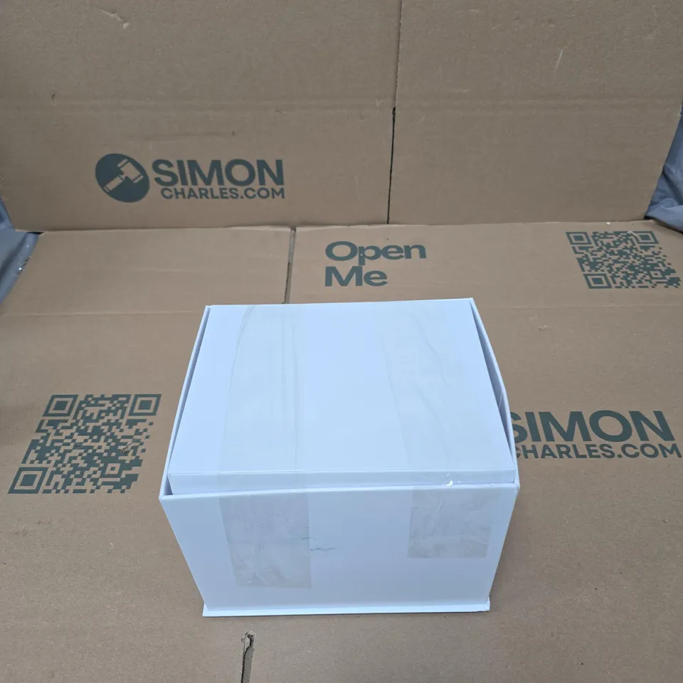 SHARK FACIALPRO GLOW GLOW-BOOSTING AT-HOME FACIAL SYSTEM