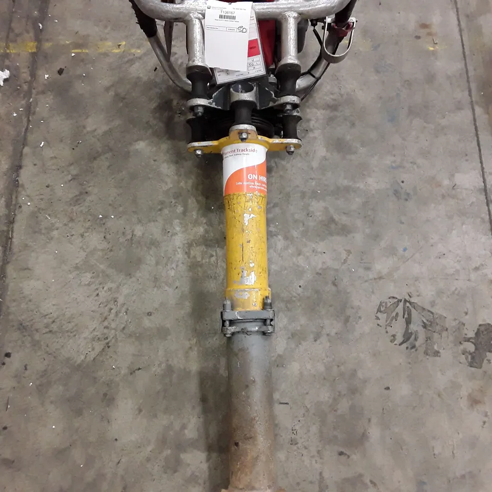 ROBEL 2 STROKE VERTICAL TAMPER