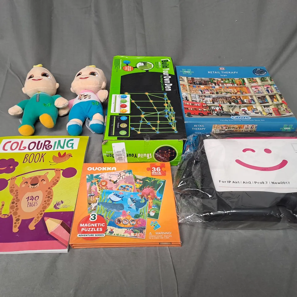 LARGE BOX OF ASSORTED TOYS AND GAMES TO INCLUDE COCOMELON TEDDIES, COLOURING BOOKS AND BUILD YOUR OWN DEN