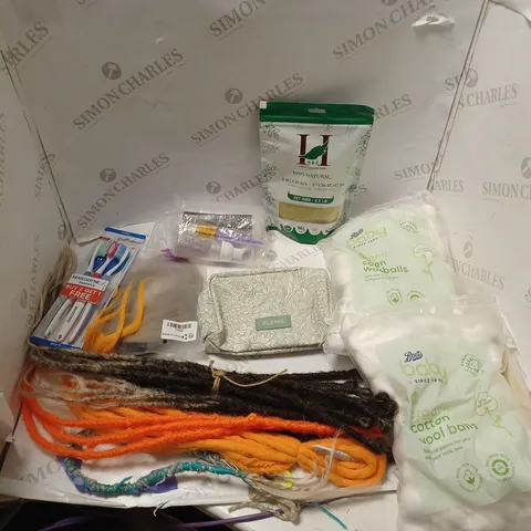 LOT OF APPROXIMATELY 8 HEALTH AND BEAUTY ITEMS TO INCLUDE BOOTS ORGANIC COTTON WOOL BALLS, HENNA POWDER, AND SENSODYNE 3 PACK TOOTHBRUSHES ETC.