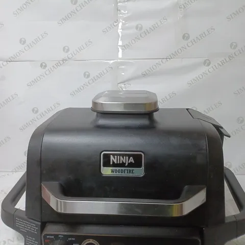 NINJA WOODFIRE GRILL