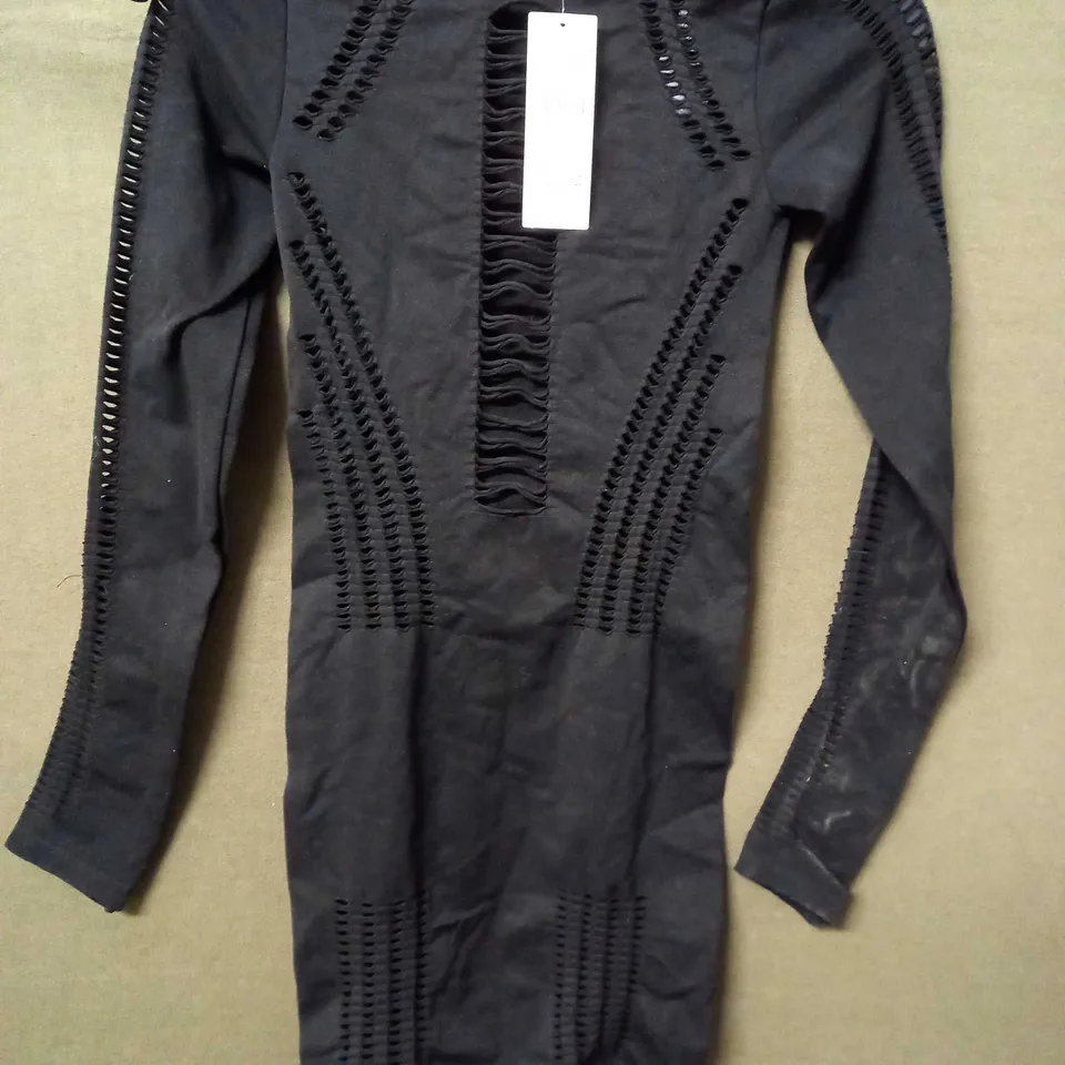 URBAN OUTFITTERS IETS FRANS HOLE PATTERN LONG SLEEVE TOP IN BLACK - XS